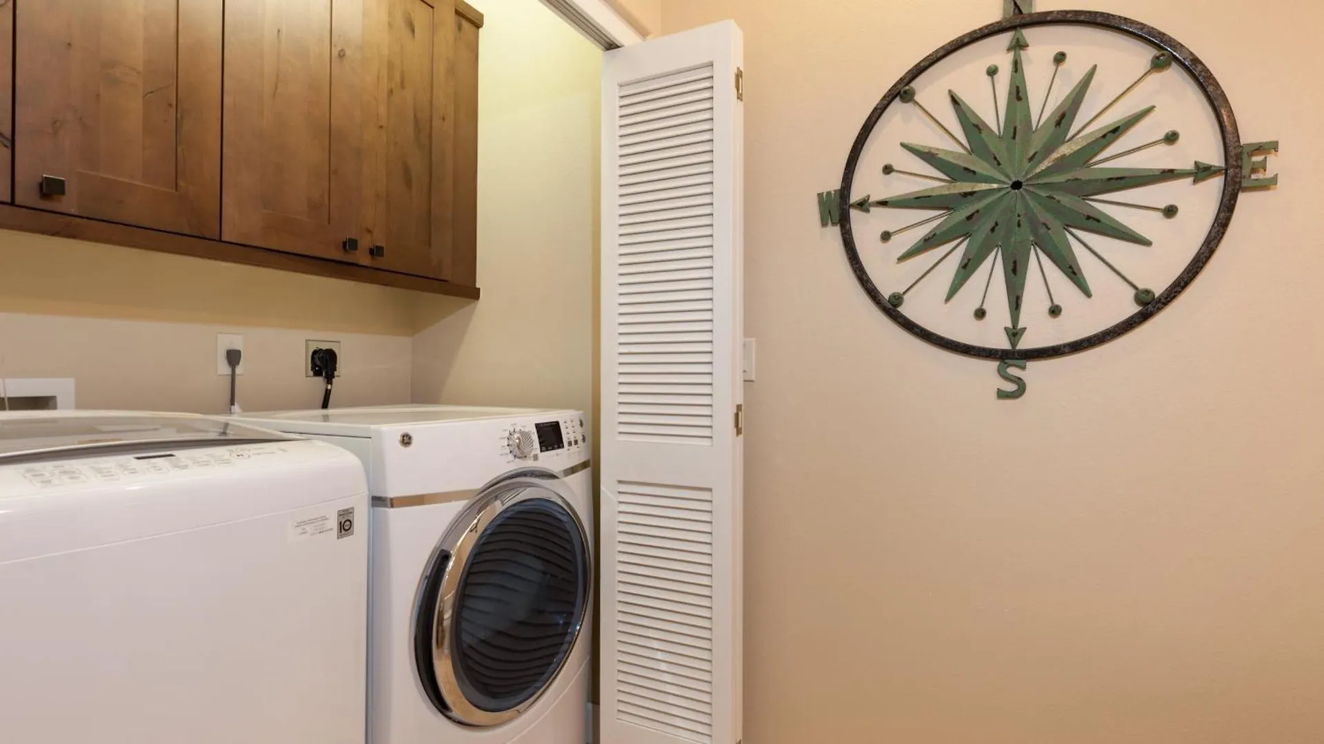 Sweet Escape Stylish Kamilo 3Br Home With Private Beach Club Bikes 唯客乐渡假村