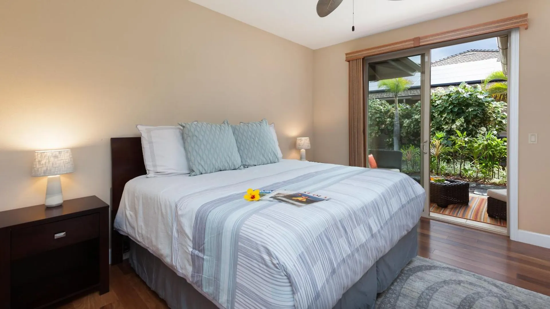度假居 Sweet Escape Stylish Kamilo 3Br Home With Private Beach Club Bikes 唯客乐渡假村 美国